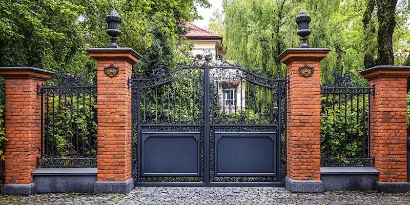 Maßgeschneiderte Zäune aus Polen - individuelle Lösungen für jedes Grundstück